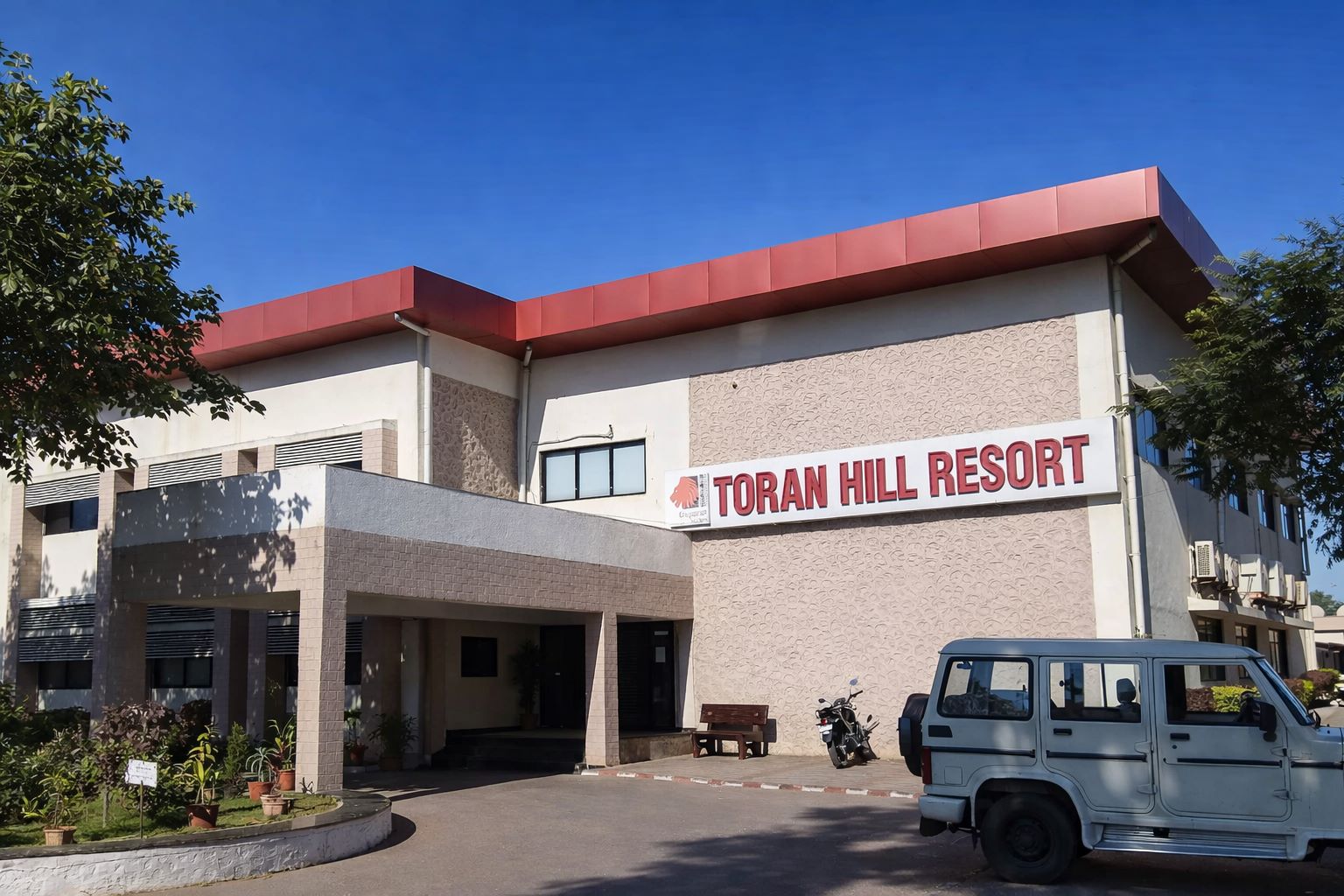 toran-hill-resort.png
